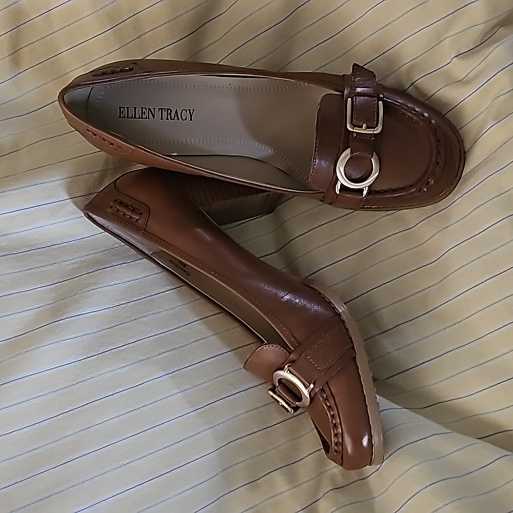 Ellen Tracy Brown Chunky Heels Woman's Size 8 - Picture 3 of 16